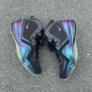 Nike Penny V Invisibility Cloak w/ glow in the dark soles